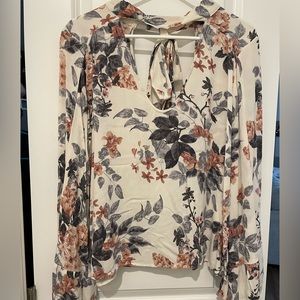 Floral top with chest and back cutout